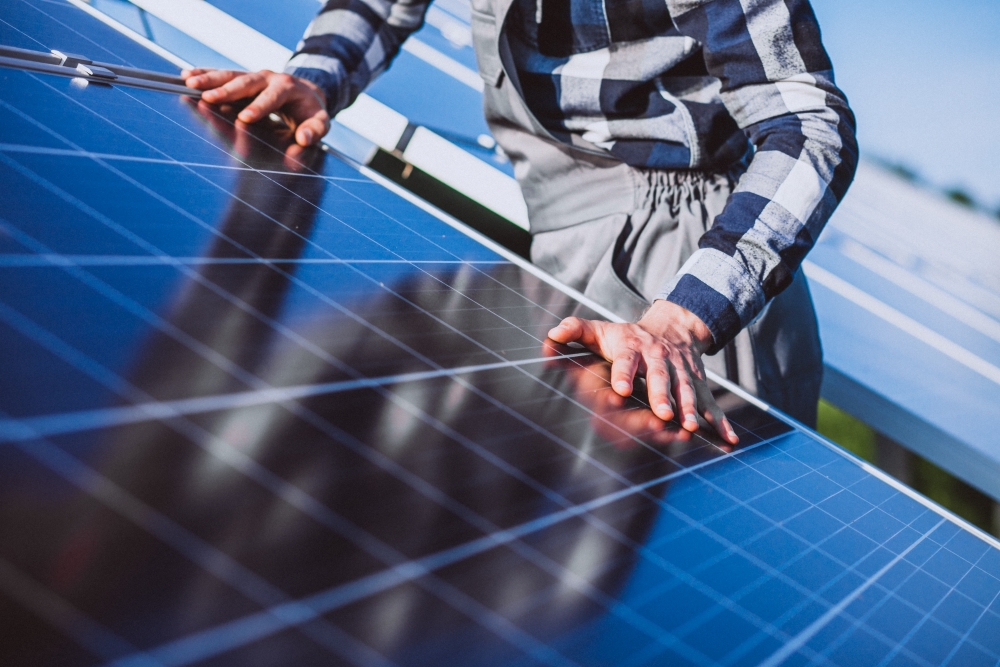 Entretien de panneaux solaires photovoltaïques